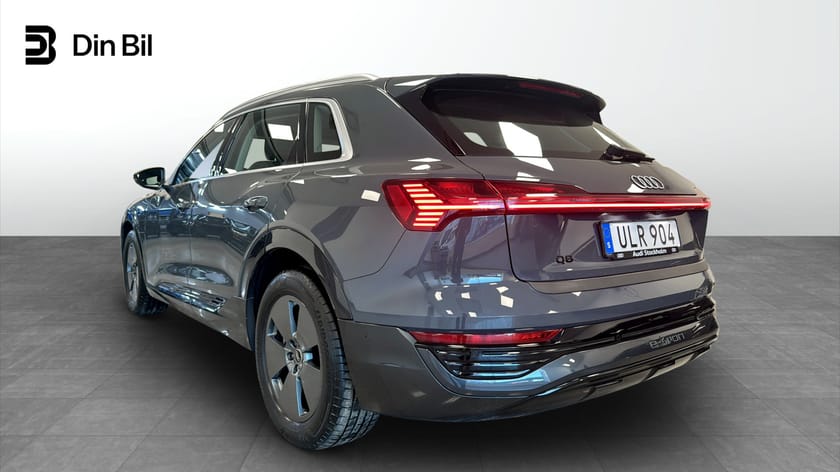 Bild 3 av Audi Q8 55 e-tron quattro Assistanspkt/Drag/Backkamera
