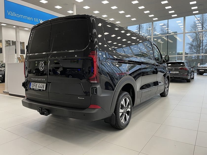 Bild 4 av Volkswagen Transporter L2 170hk 2.0 TDI 4Motion / PAN AMERICANA / LAGERBIL