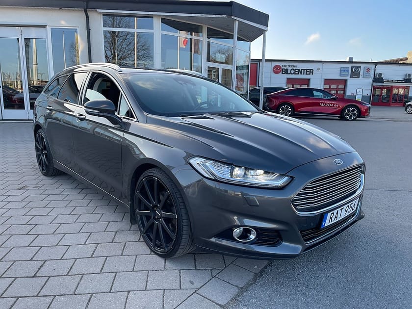 Bild 3 av Ford Mondeo Kombi 2.0 TDCi Powershift Titanium