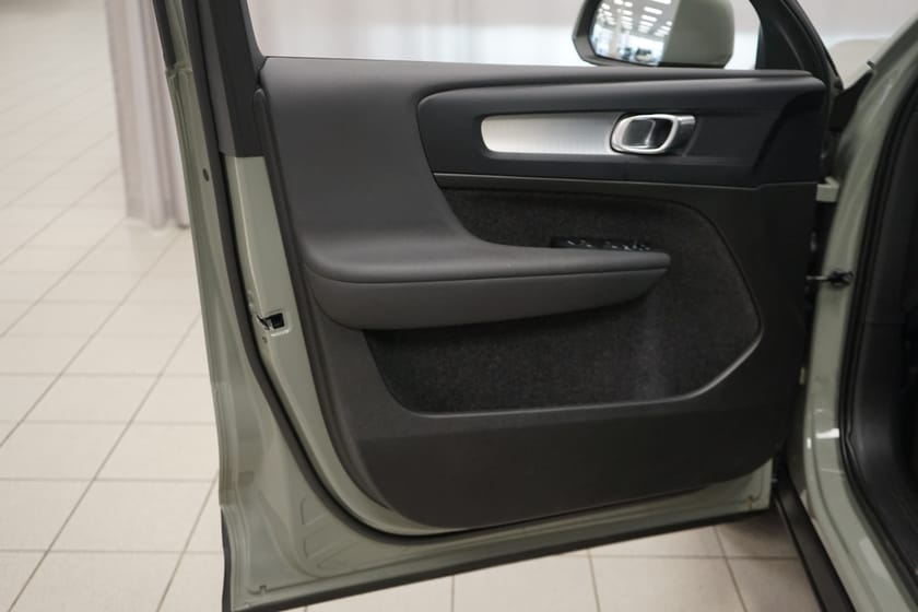 Bild 5 av Volvo XC40 B4 FWD Bensin Core SE II