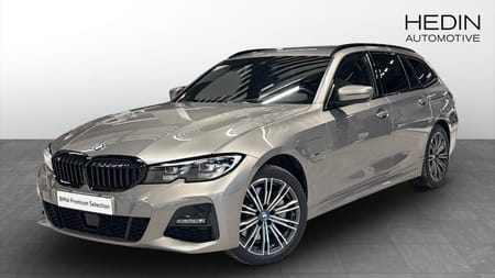 BMW 330e xDrive Touring