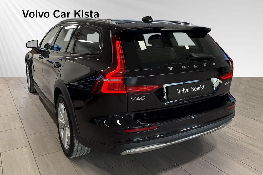 Bild 4 av Volvo V60 Cross Country B4 AWD Diesel Core B-Kamera Carplay