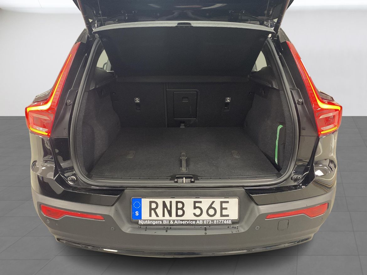 Volvo XC40 2023 - miniatyr 10