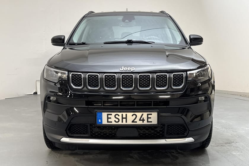 Bild 5 av Jeep Compass 4xe 1.3 PHEV 4WD (190hk) Limited Backkamera