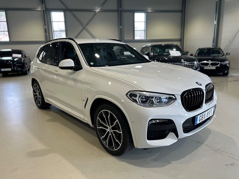 Bild 2 av BMW X3 xDrive30e Steptronic M Sport HUD/HK/360° kam