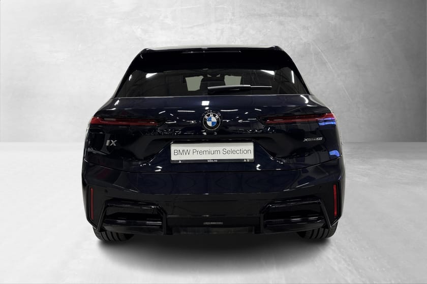 Bilde 3 av BMW iX xDrive60 xDrive60, Fully Charged M Sport, Sky Lounge, H/K, 22"