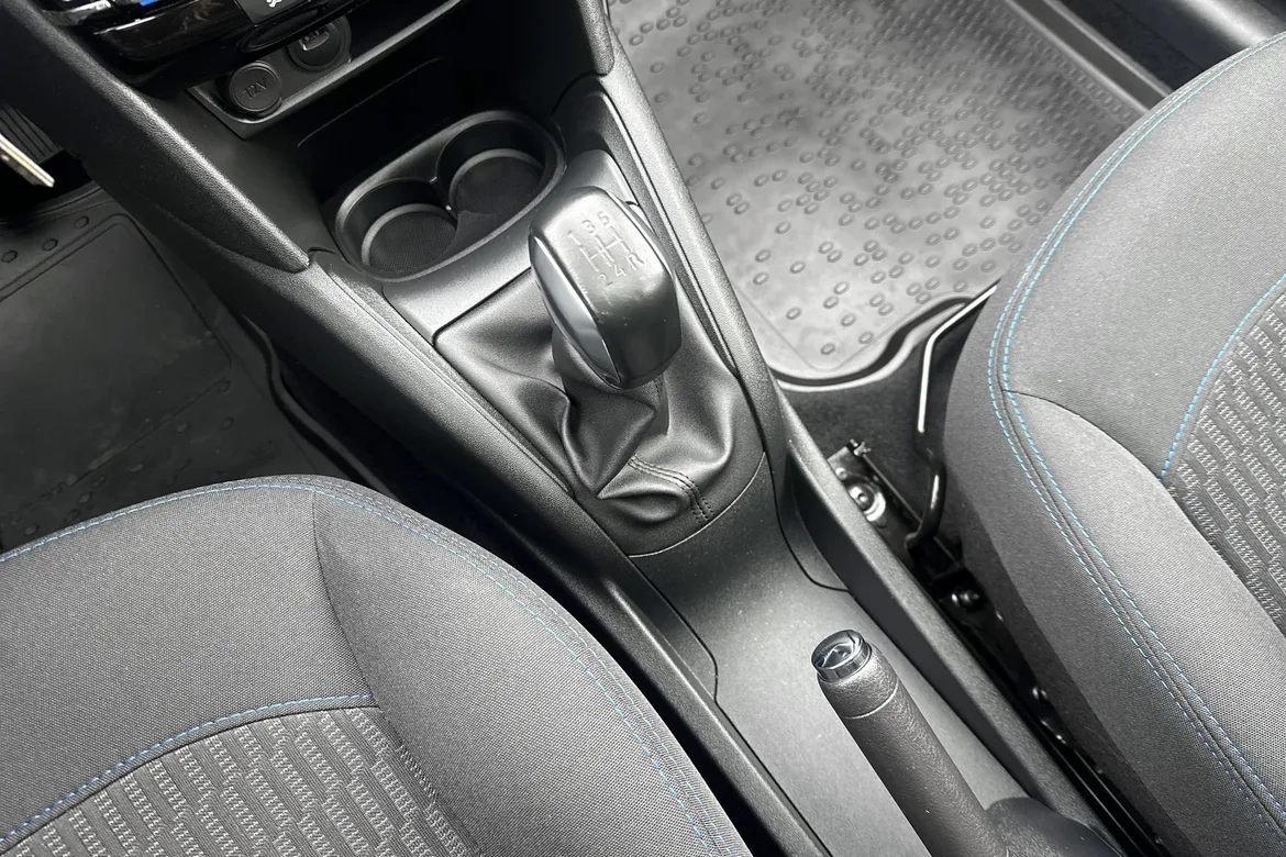 picture of a car