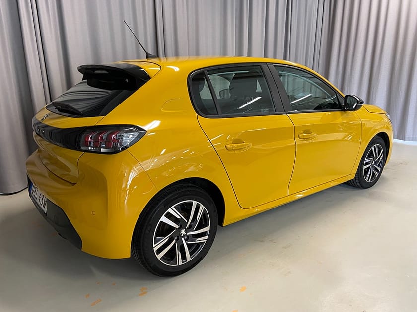 Bild 5 av Peugeot 208 1.2 PureTech 75hk Active Apple car