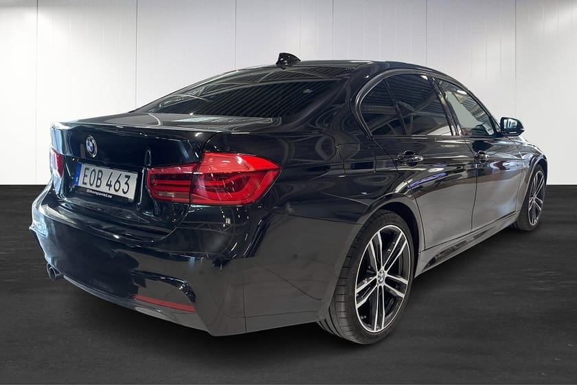 Bild 4 av BMW 330i xDrive Sedan M Sport Head up H/K Taklucka B-kam