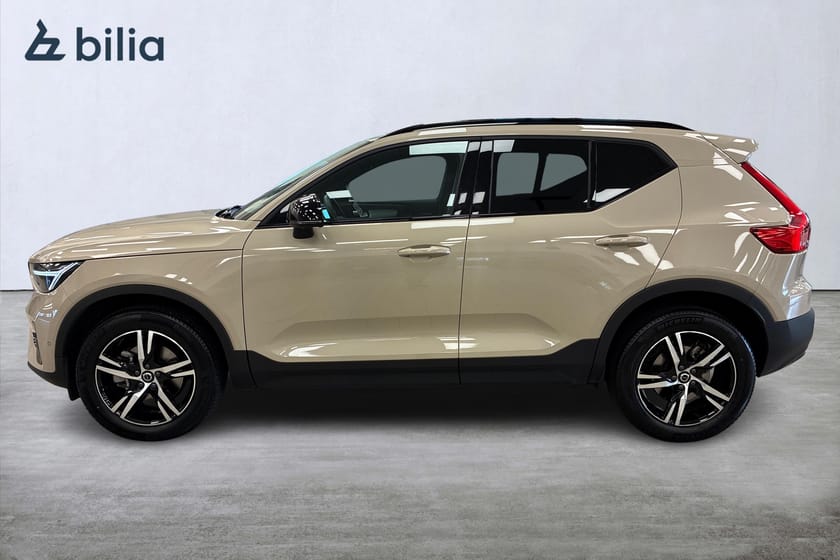 Bild 3 av Volvo XC40 B3 FWD Bensin Plus Dark