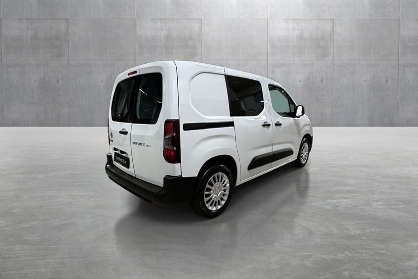 Bilde 5 av Toyota ProAce City Kort L1 1.5 Diesel 100 Manuell 6 gir Comf.Fleet Colour