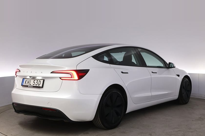 Bild 5 av Tesla Model 3 Standard Range Highland Autopilot Pano V-hjul