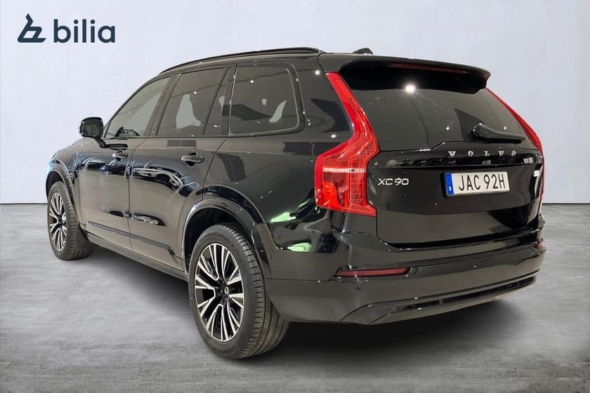 Bild 2 av Volvo XC90 7 Säten Recharge T8 Ultimate Dark. | Drag | B&W