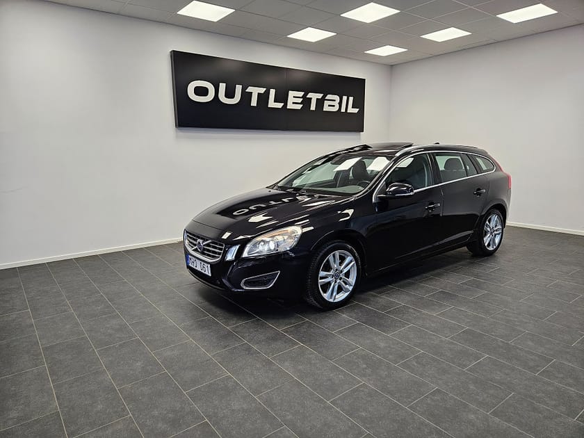 Bild 1 av Volvo V60 D5 215hk Summum Läder Värmare Taklucka Navi Drag