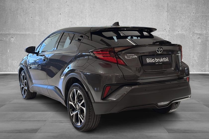 Bilde 3 av Toyota C-HR Hybrid 1,8 Lounge Tech/ACC/R.Kam/Delskinn/Garanti