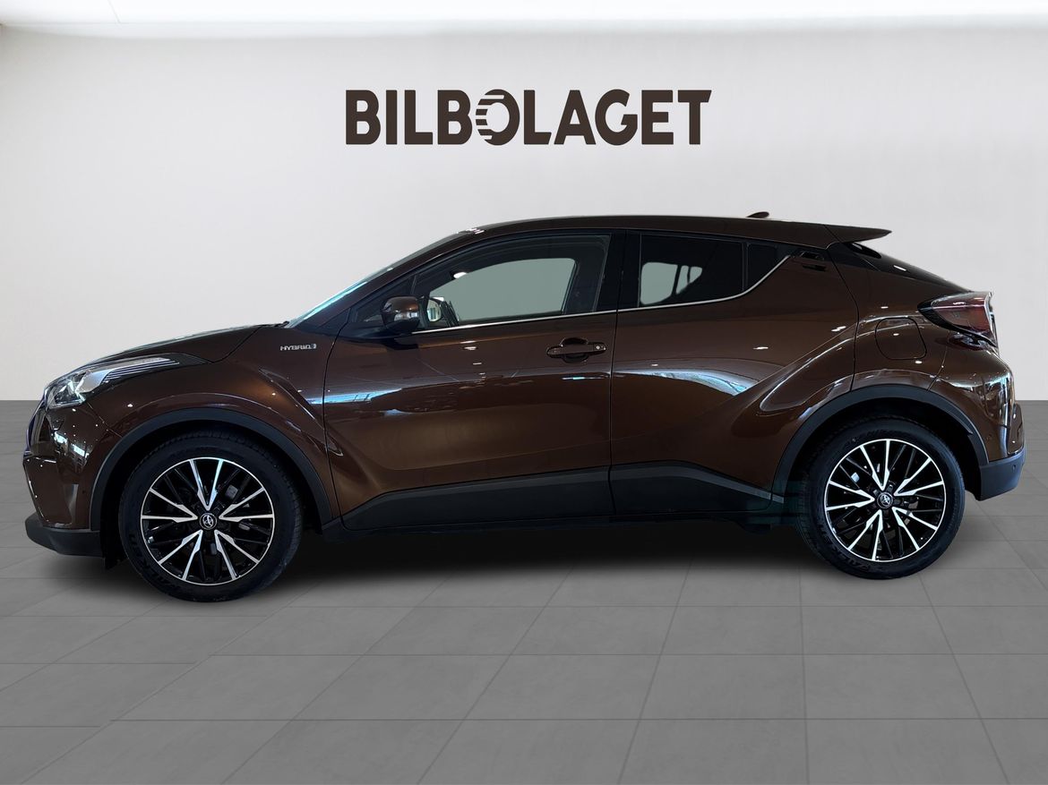 Toyota C-HR 2017 - miniatyr 2