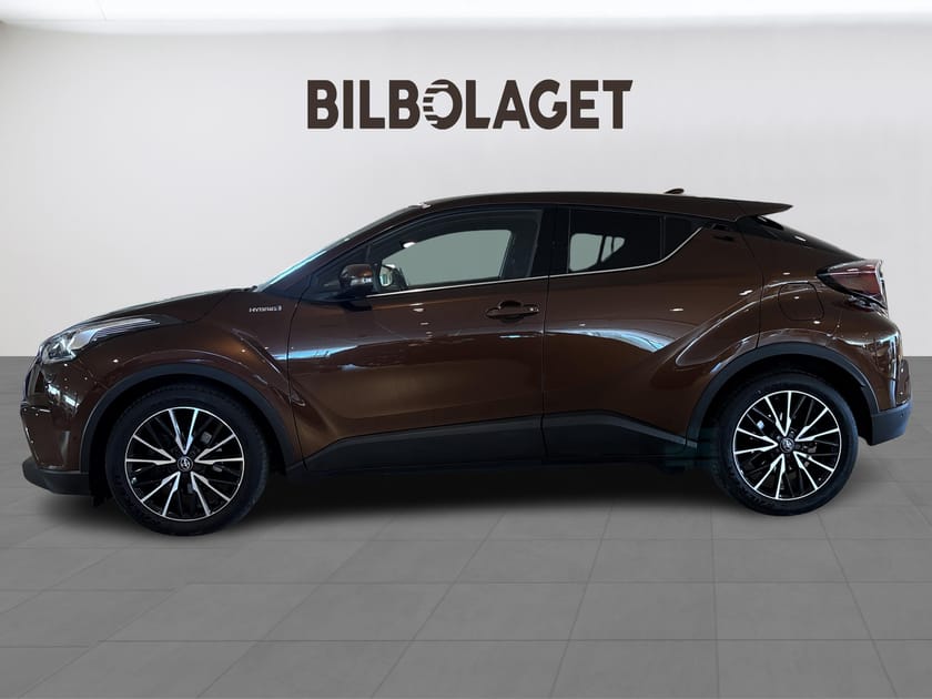 Bild 2 av Toyota C-HR Hybrid Executive JBL (KAMERA/MVÄRM)