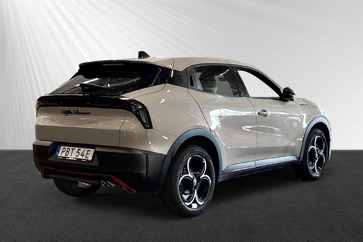 Alfa Romeo Junior Ibrida