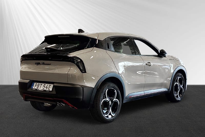 Alfa Romeo Junior Ibrida