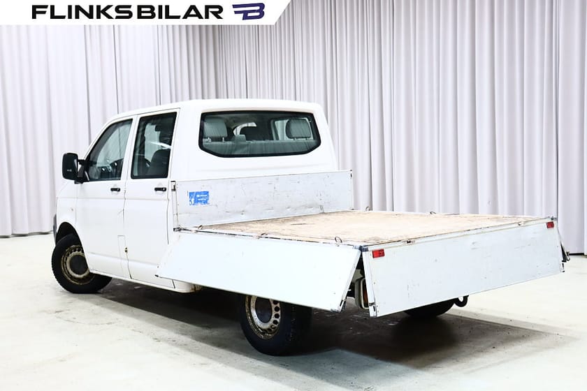 Bild 5 av Volkswagen Transporter Chassi Dubbelhytt TDI 140HK Dubbelhytt|Flak|Drag|Värmare|Moms