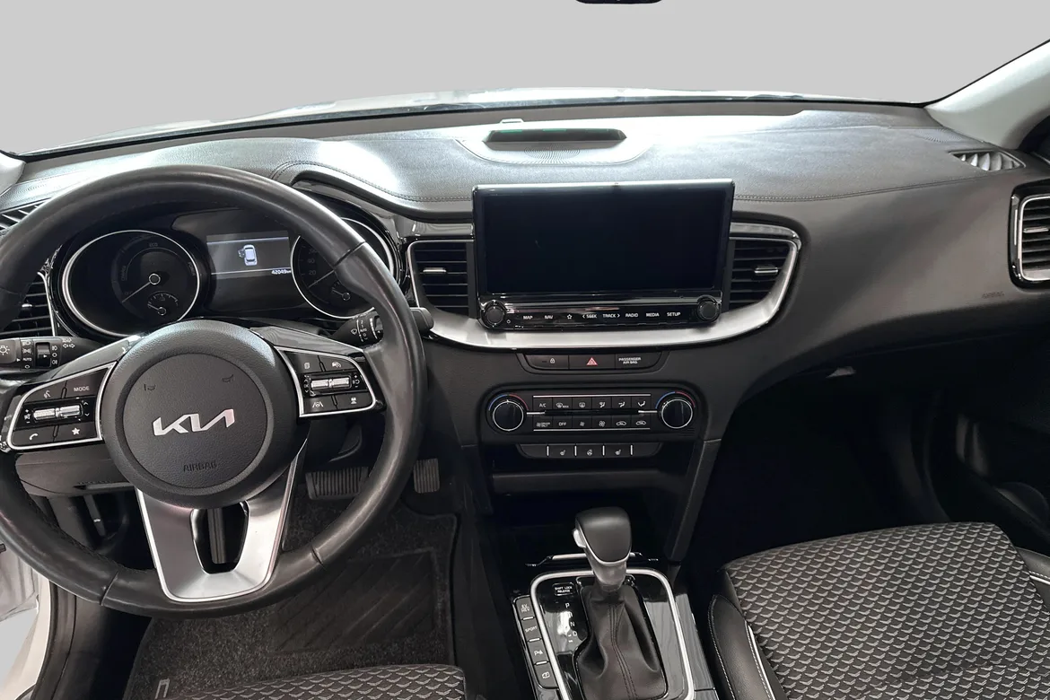 picture of a car
