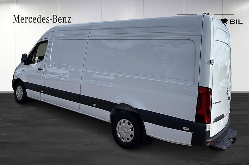 Bild 4 av Mercedes-Benz eSprinter 420 113 kWh Skåp A3 Select 204hk