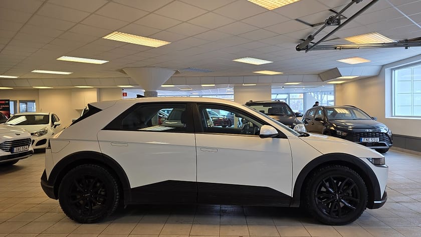 Bild 3 av Hyundai Ioniq 5 RWD 77.4 kWh Essential | El-stol | Kamera | Navi