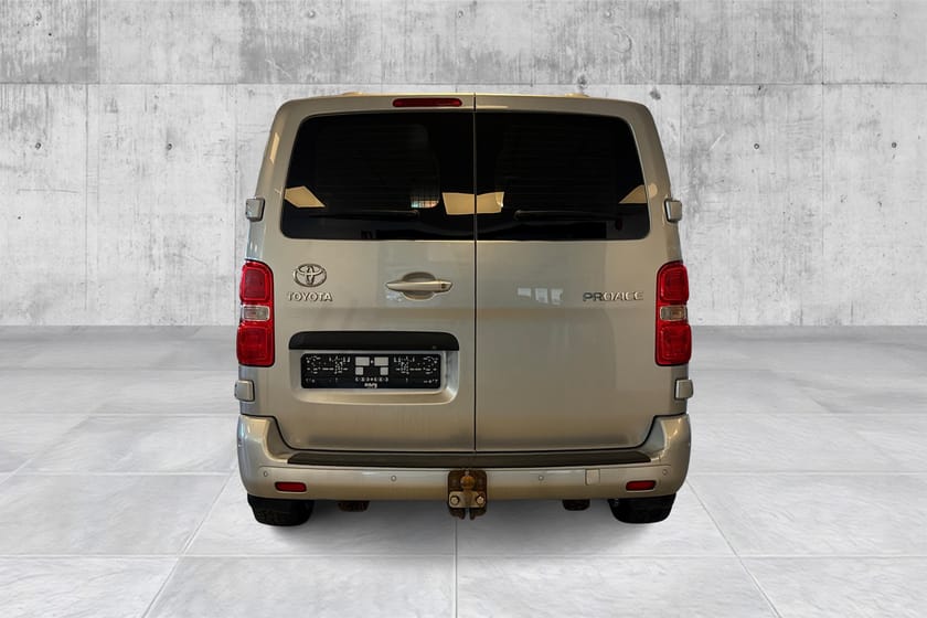 Bilde 4 av Toyota Proace Comfort /Krok/R.kam/Headup/Skyvedører/BLIS/Navi++