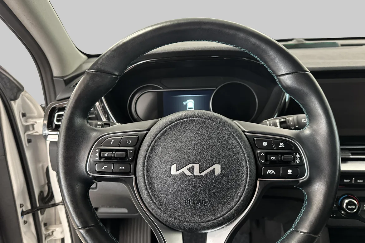 picture of a car