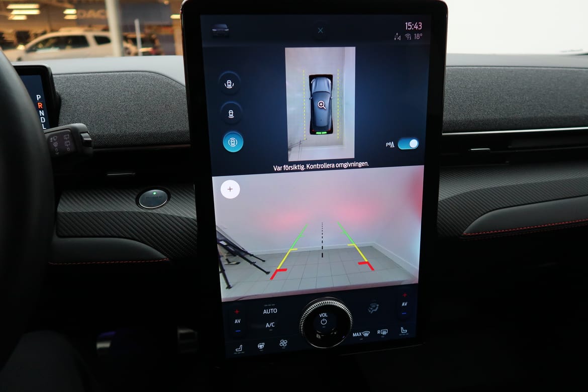 Ford Mustang Mach-E 2022 - miniatyr 14