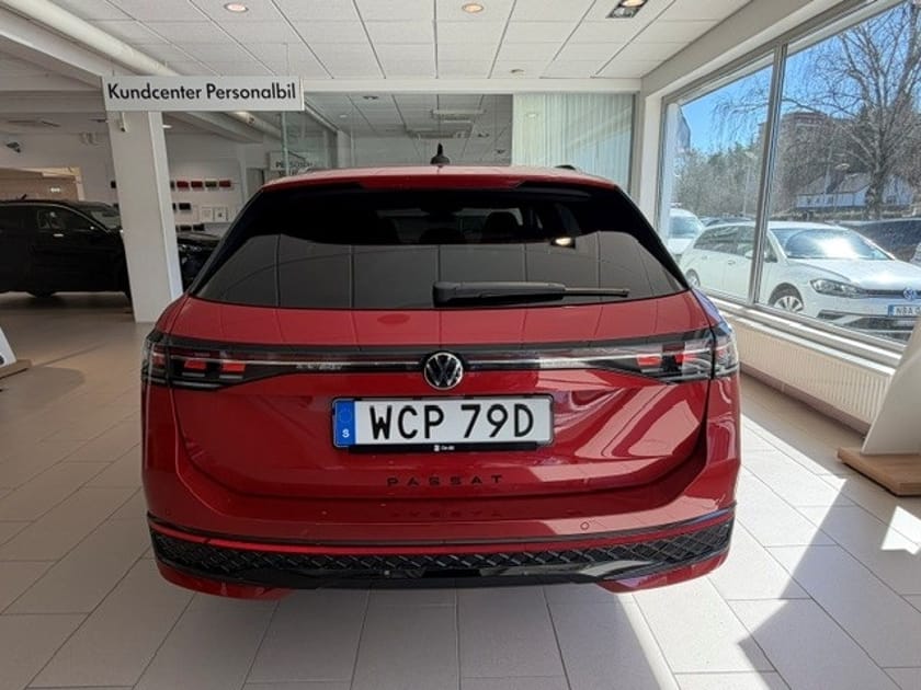 Bild 3 av Volkswagen Passat Variant eHybrid R-Line 272hk