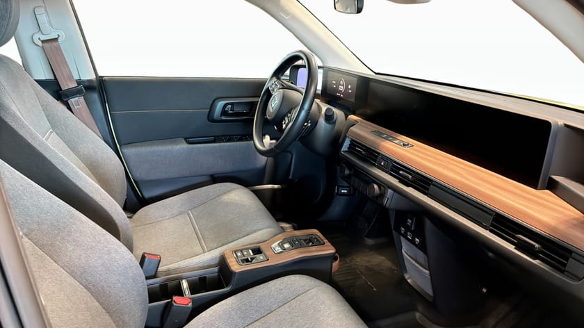 Bild 3 av Honda E 35.5kWh, Navigation, Panoramatak