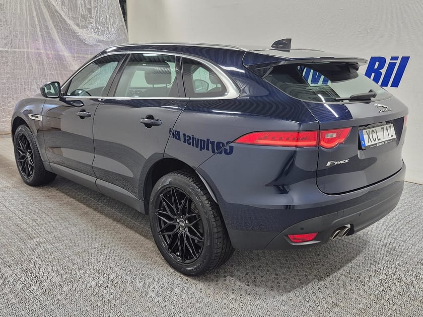 Bild 5 av Jaguar F-Pace 20d AWD 180HK 4x4 Signature Business