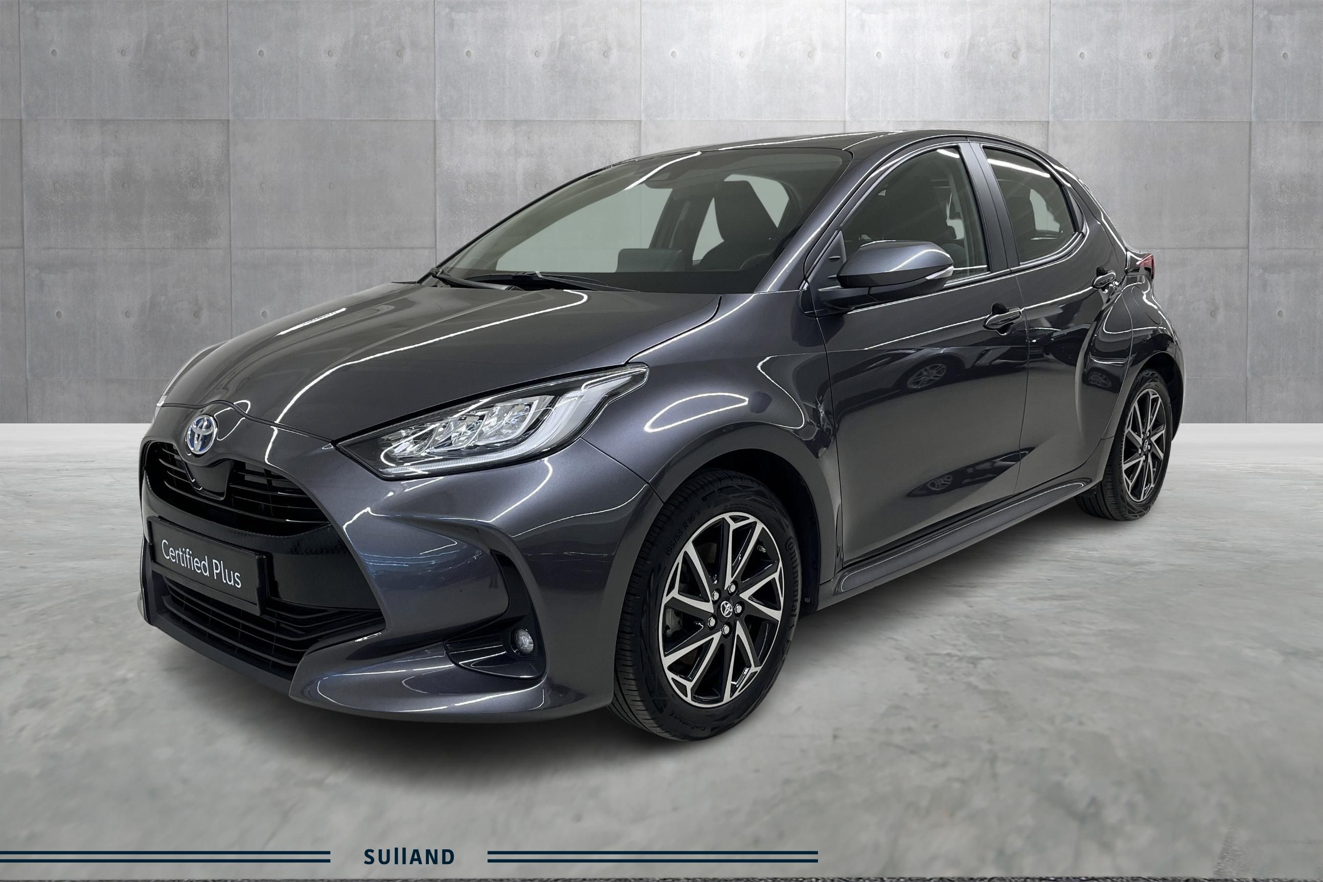 Thumnail bilde 0 av Toyota Yaris Hybrid