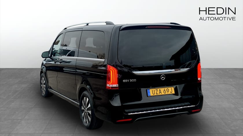 Bild 2 av Mercedes-Benz EQV 300 | Burmester | 360-Kamera |