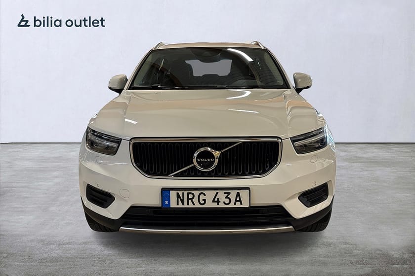 Bild 3 av Volvo XC40 T3 Momentum / 360-kamera / Drag / Keyless / Elstol
