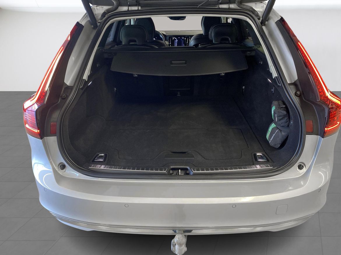 Volvo V90 2023 - miniatyr 10