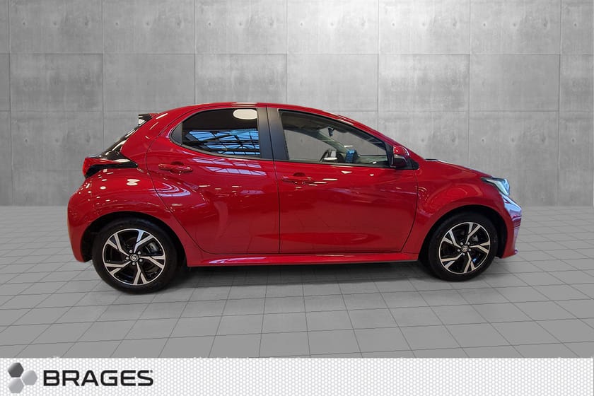 Bilde 4 av Toyota Yaris Hybrid 115 1,5 Active Tech