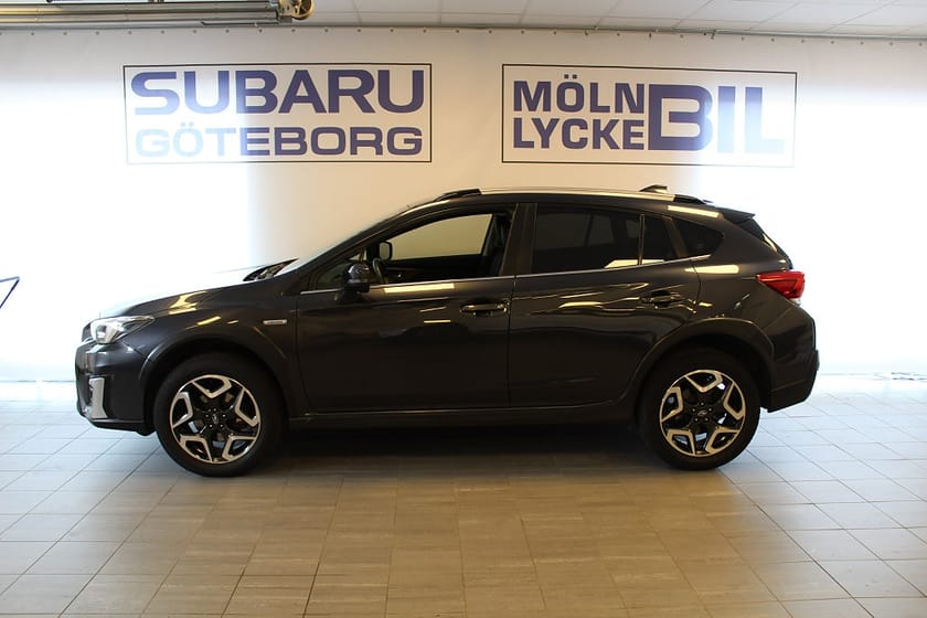 Bild 4 av Subaru XV e-Boxer 2.0i Aut Summit (150hk) **Kampanj**