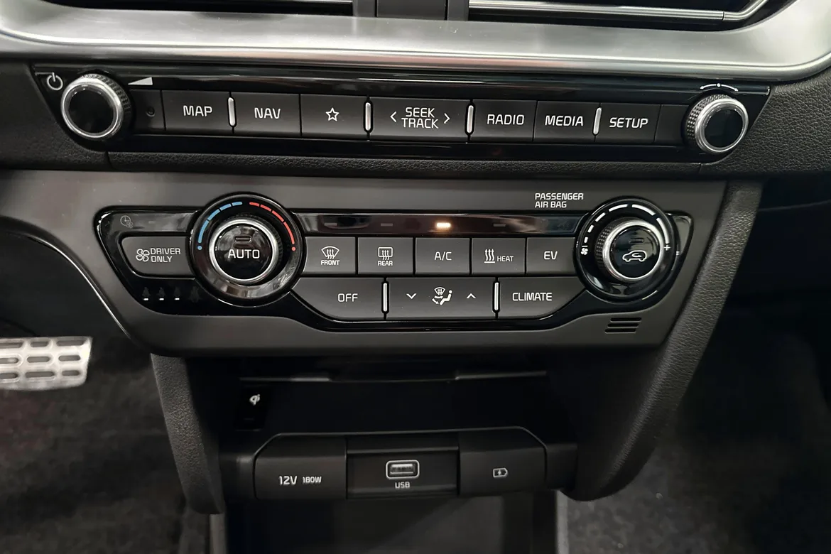 picture of a car