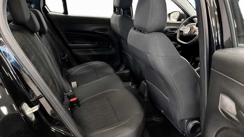 Bild 5 av Fiat 600 Hybrid 1.2 100hk POP