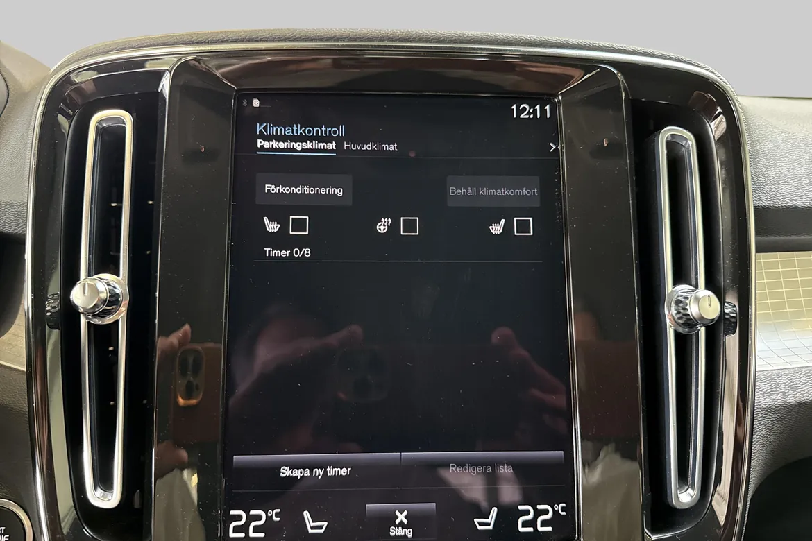 picture of a car