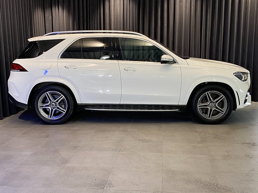 Bild 5 av Mercedes-Benz GLE 350 de 4MATIC AMG / Panorama / Burmester / Moms