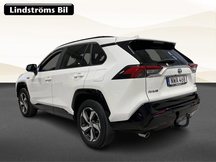 Bild 4 av Toyota RAV4 Plug-in Hybrid X-Edition Plugin krok Vinterhjul Ledramp