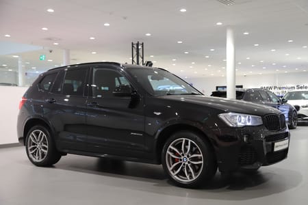 BMW X3 xDrive20d M Sport Värmare Navi Dragkrok - Autowåx Bil