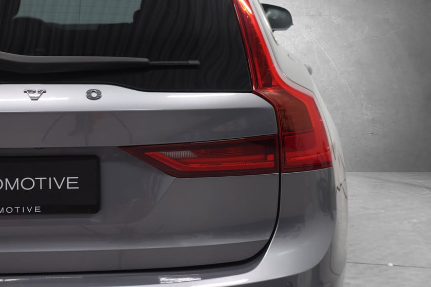 Bilde 4 av Volvo V90 T8 390hk AWD R-design aut