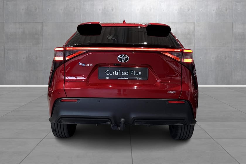 Bilde 4 av Toyota bZ4X Executive AWD, h.feste, navi, sensor, skinn