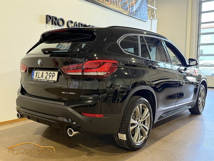 Bild 4 av BMW X1 sDrive20i Sport line/Head-Up/ Navigation/