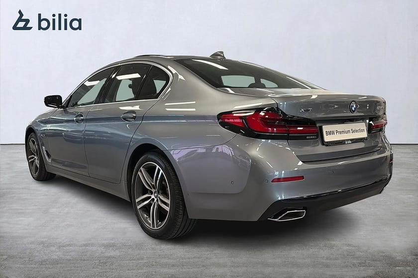 Bild 2 av BMW 530e xDrive Sedan | Taklucka | Backkamera | Rattvärme