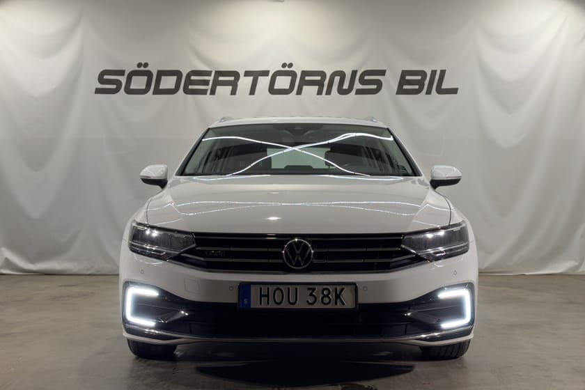Bild 4 av Volkswagen Passat Sportscombi GTE 1.4 TSI DRAG KAMERA GPS 1 ÄGARE MOMSBIL